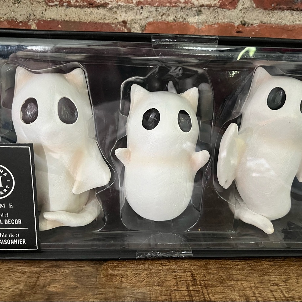Martha Stewart adorable Halloween bats new tags